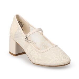 Elegant Cream Lace Block Heel Shoes